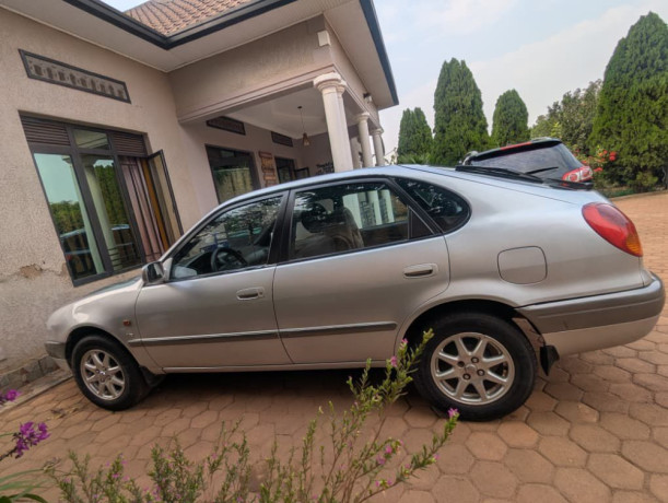 toyota-corolla-big-2