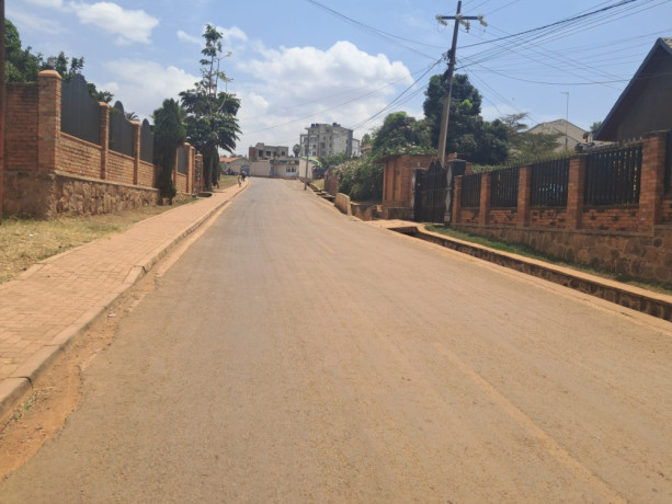 kicukiro-kagarama-residential-plot-for-sale-150million-big-2