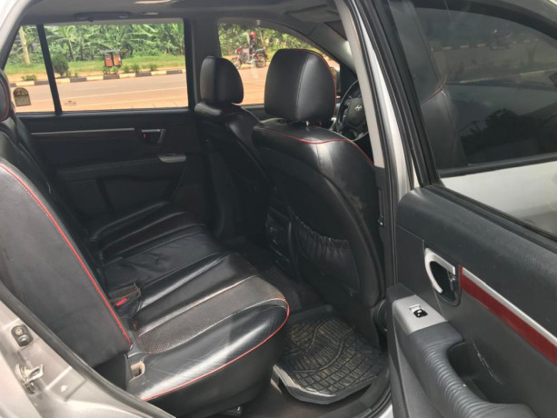 hyundai-santafe-big-3