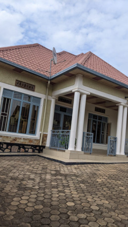 14-kibagabaga-very-nice-and-full-furnished-house-for-rent-big-0