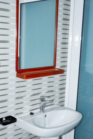 tb007-kibagabaga-kibagabaga-very-big-and-nice-house-for-rent-big-12