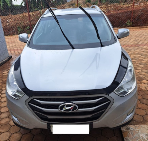 hyundai-tucson-big-0