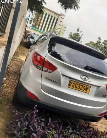 hyundai-tucson-big-0