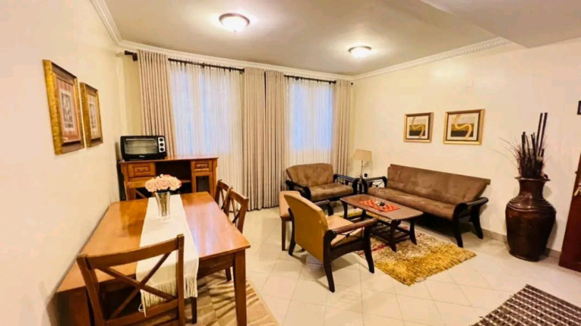 nyarutarama-furnished-3bedrooms-apartment-for-rent-at-800-in-good-location-big-0
