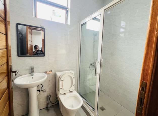 kibagabaga-new-modern-6bedrooms-house-for-sale-at-450m-on-tarmac-road-big-6