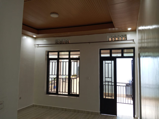bs-83-kibagabaga-very-nice-unfurnished-house-for-rent-big-4