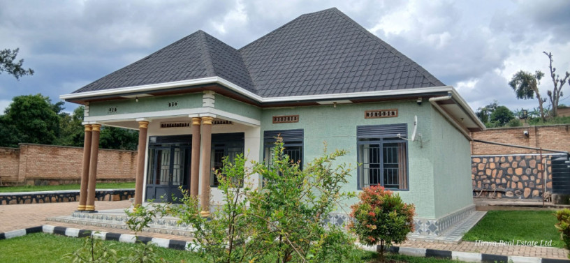 rwasero-house-for-rent-big-0