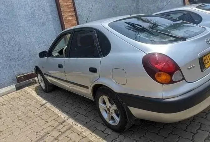 toyota-corolla-big-4