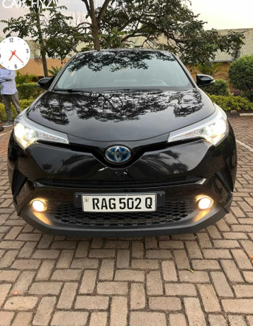 toyota-chr-hybrid-for-sale-big-1
