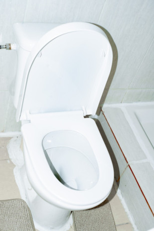 db-184b-gacuriro-gacuriro-well-furnished-house-for-rent-with-shared-swimming-pool-in-kigali-rwanda-big-13