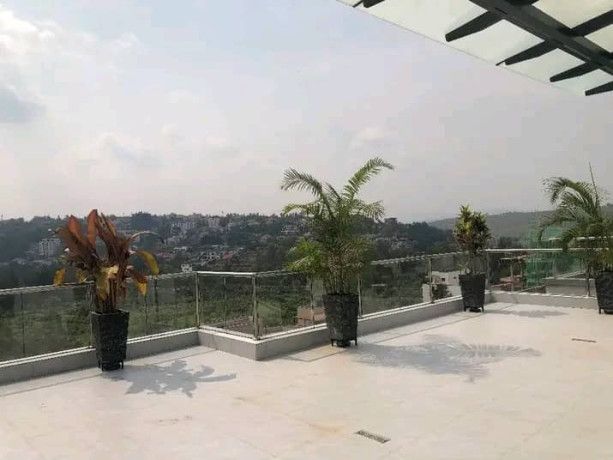kibagabaga-kigali-gorgeous-house-for-sale-at-550millions-big-9