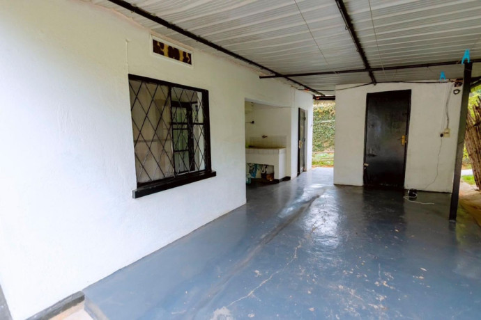 kigali-unfurnished-house-available-for-rent-in-kiyovu-big-8