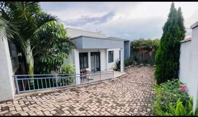 kabeza-3-beds-2-baths-furnished-house-at-800k-for-rent-in-kigali-big-9