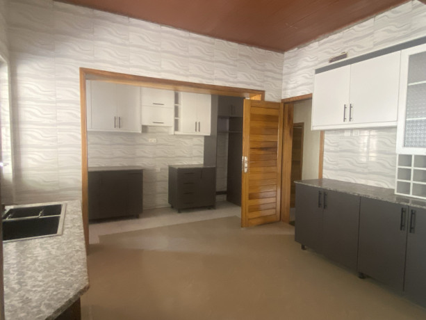 kigali-house-for-rent-in-kacyiru-big-4