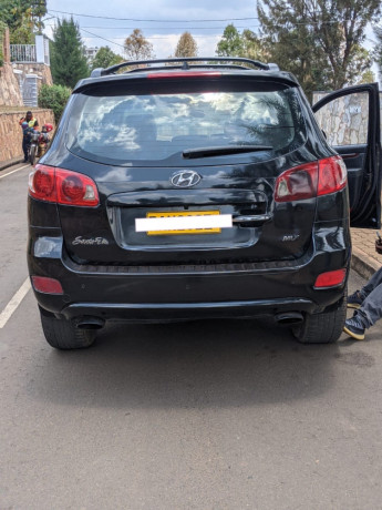 hyundai-santafe-big-0