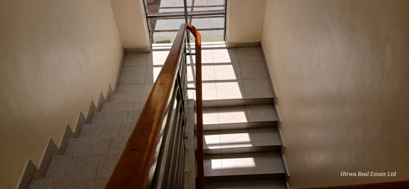 house-for-sale-at-zindiro-big-4