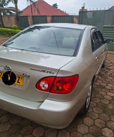 toyota-altis-big-0