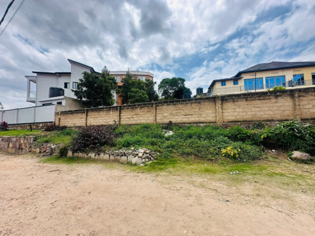 ikibanza-tugurisha-150m-kibagabaga-big-0