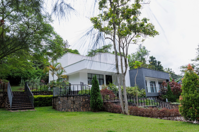 kigali-spacious-villa-available-for-rent-in-kacyiru-big-1