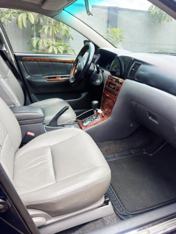 toyota-corolla-very-clean-fuel-efficient-ready-to-drive-big-2