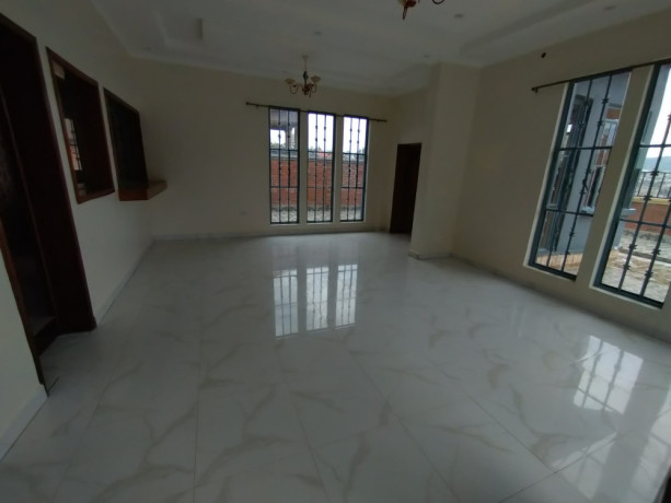 this-is-beautiful-unfurnished-house-for-rent-in-kibagabaga-on-tarmac-road-big-5