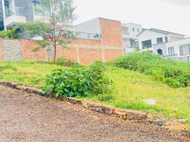 gacuriro-nice-plot-for-sale-400-square-meters-big-0