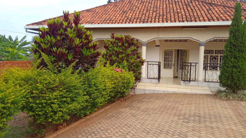 house-for-sale-big-5