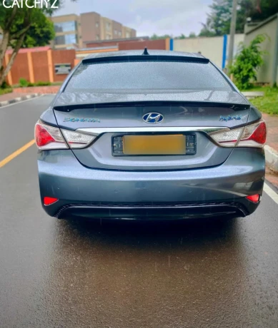 hyundai-sonata-big-4