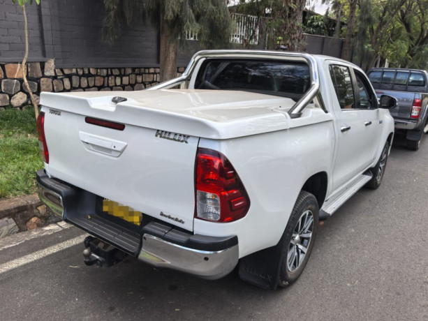 toyota-vigo-big-1