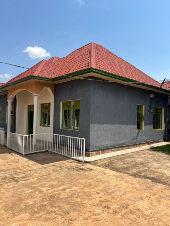 nice-house-for-rent-at-kanombe-big-0