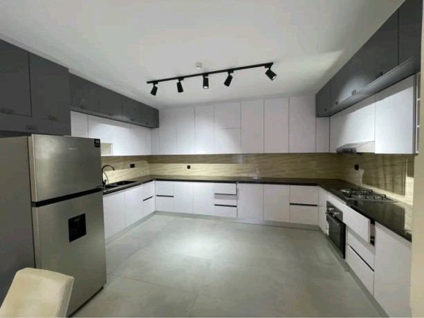 kibagabaga-fully-furnished-2bedrooms-apartment-for-rent-at-1000-in-good-location-big-3