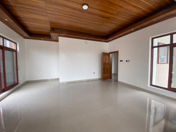 kigali-beautiful-unfurnished-residential-house-for-rent-in-kibagabaga-big-1