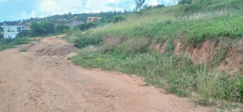 kicukiro-plot-for-sale-big-2