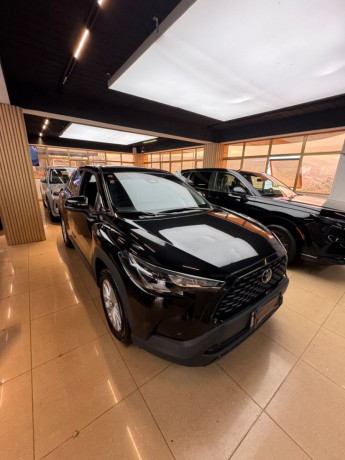 toyota-corolla-hybrid-2025-black-sedan-for-sale-big-9