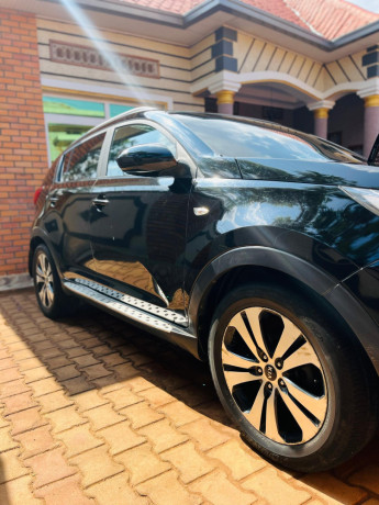 bere-353cm-kia-sportage-in-good-condition-is-available-for-sale-250780675812-big-0