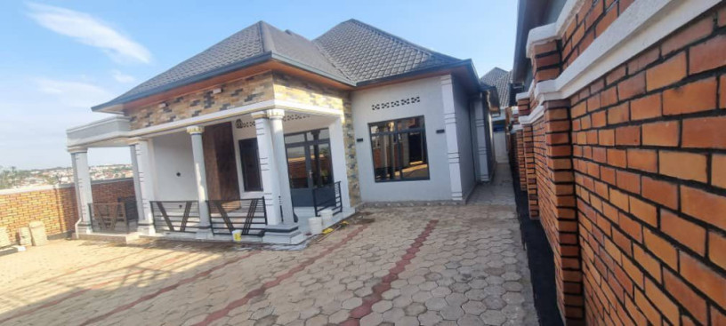 ndagurisha-inzu-nziza-iri-kanombe-big-2