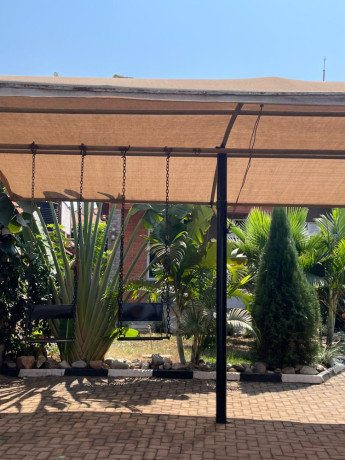 house-with-swimming-pool-for-sale-big-6