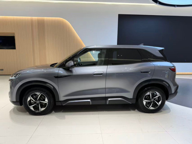 bs-34-byd-yuan-up-2025-electric-mini-suv-for-sale-big-0