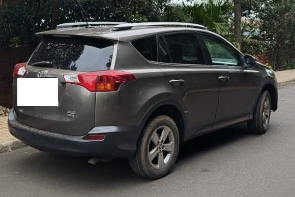 toyota-rav4-big-0