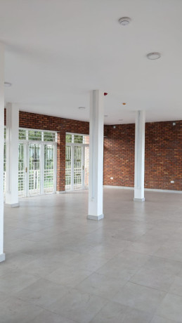 15-rebero-canal-olympia-very-big-unfurnished-commercial-house-for-sale-big-4