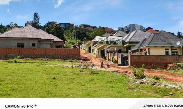 kagarama-kumuyange-plot-for-sale-big-0