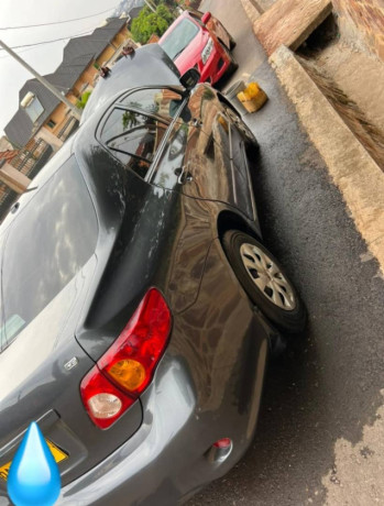 toyota-corolla-big-0