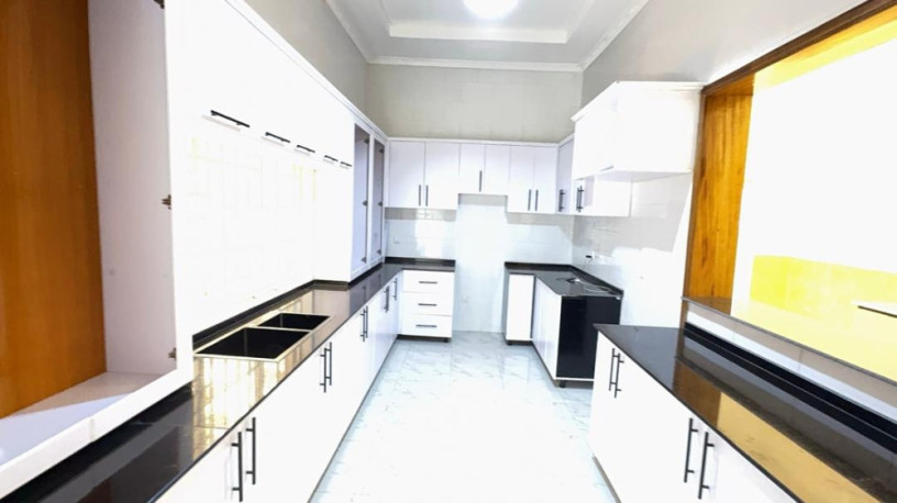 kigali-house-for-sale-in-kanombe-busanza-big-5