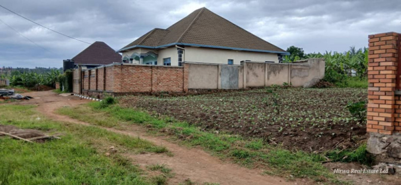 plot-for-sale-in-busanza-at-agood-place-big-1