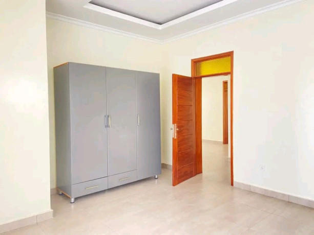 un-furnished-house-for-rent-in-kibagababaga-big-8