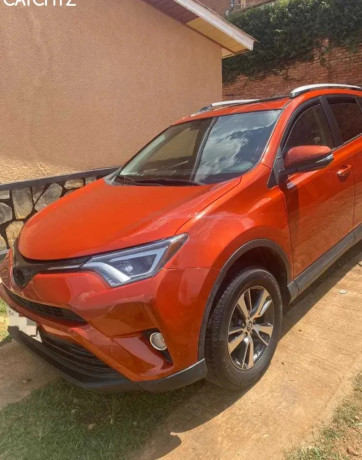 toyota-rav4-big-0