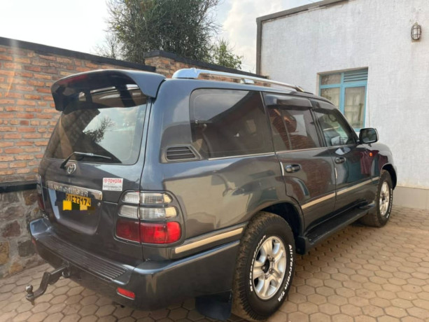 bere-347-land-cruiser-serie-10-is-available-for-sale-0780675812-big-1