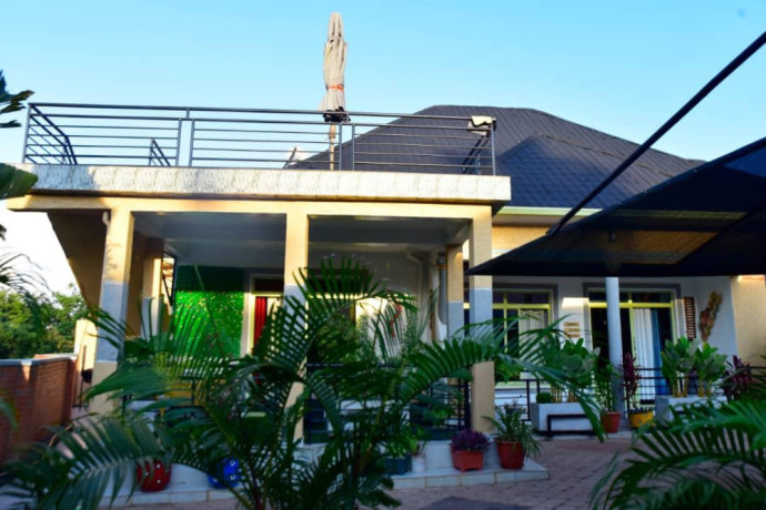 kimironko-very-clean-fully-furnished-big-0