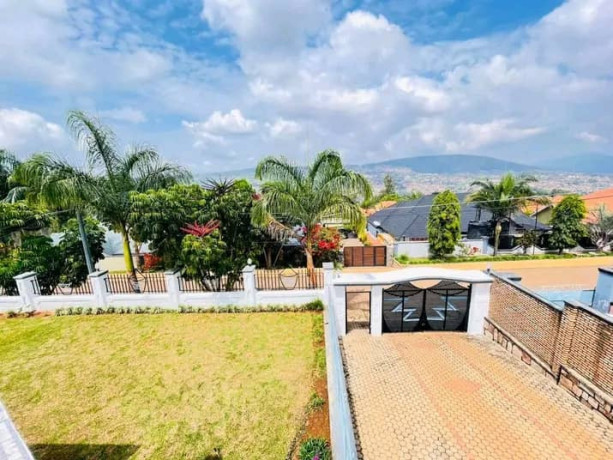 rebero-unfurnished-house-for-for-rent-big-5