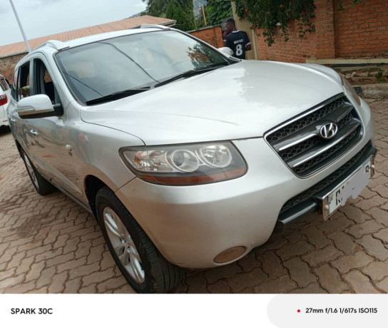 hyundai-santafe-big-0